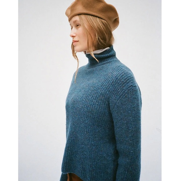 CLYDE Classic and versatile wool beret in camel. - Picture 4 of 4